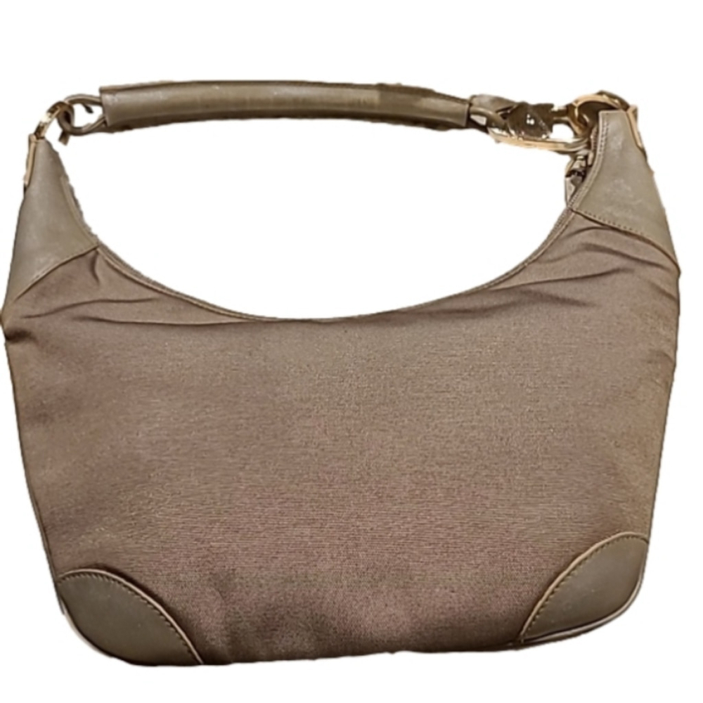 Gucci Jackie O style. Tan canvas with leather handles and corners. (Vintage)